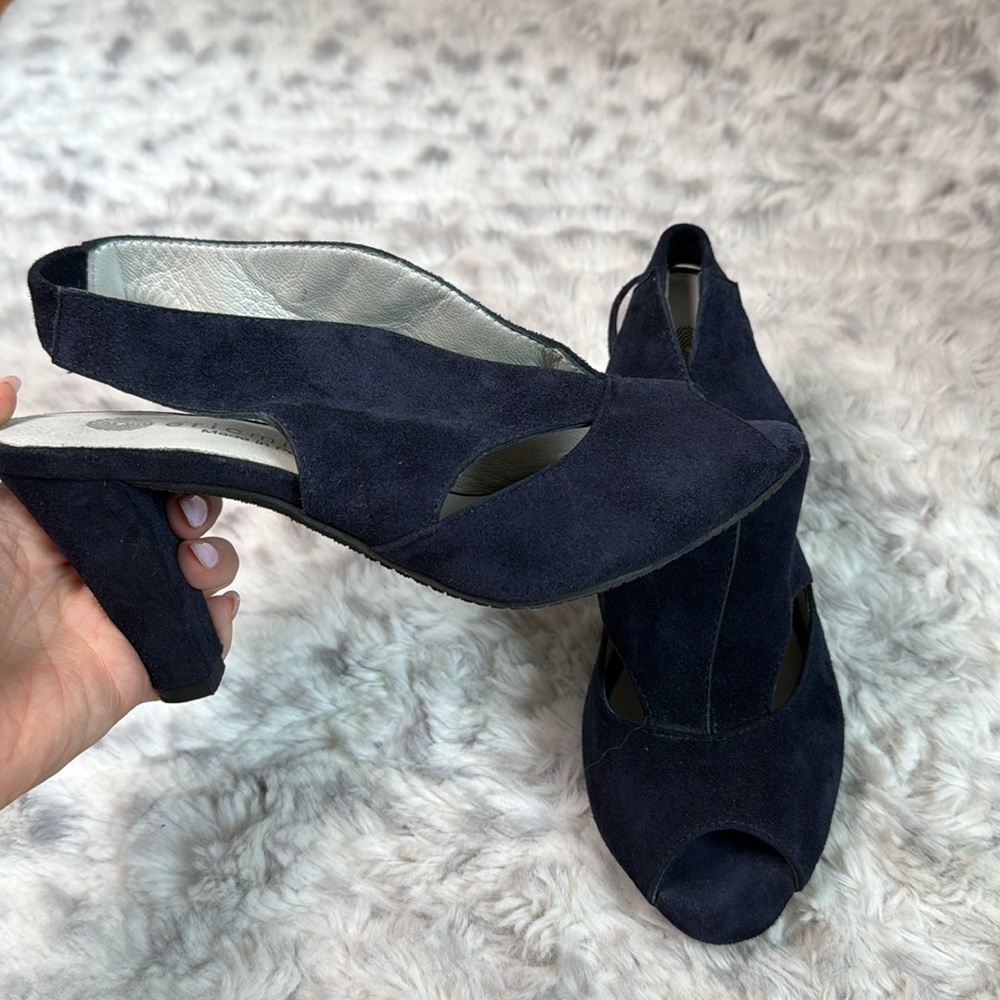 GUC Eric Michael blue suede heels size 6 - Picture 6 of 11
